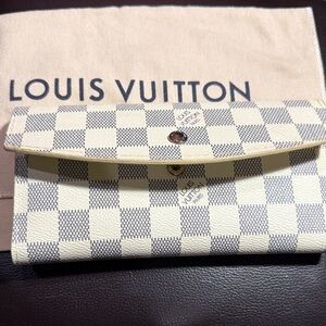Louis Vuitton Damier Azur Continental Wallet - Cream/Gray